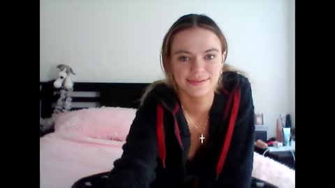 Tily Love online show from May 2026 11:44:01 PM