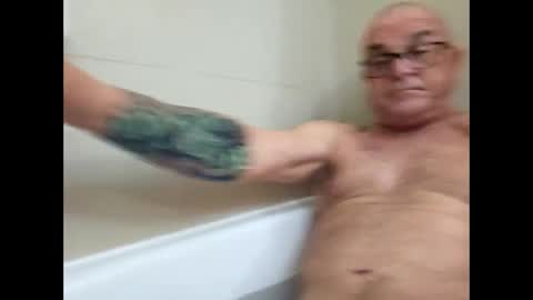 Snapshot of tim1964ish chatting on January 2025 07:11:02 AM tim1964ish online show from January 2025 07:11:02 AM