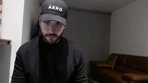 Snapshot of tim_cox chatting on February 2025 03:12:01 AM tim cox online show from February 2025 03:12:01 AM