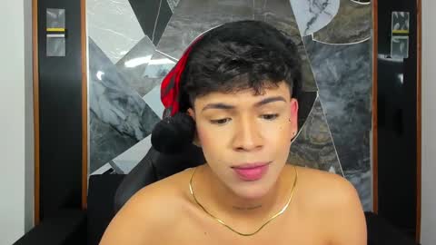 Snapshot of timmy_king777 chatting on December 2024 11:35:01 PM Timmy King -. online show from December 2024 11:35:01 PM