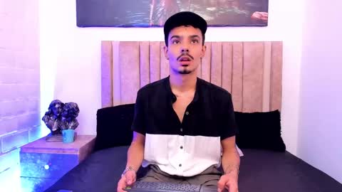 Evans  online show from November 2025 04:55:01 AM