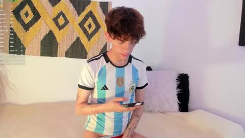 Snapshot of timothy_ross chatting on February 2025 08:09:02 PM Timothy 21 years old online show from February 2025 08:09:02 PM