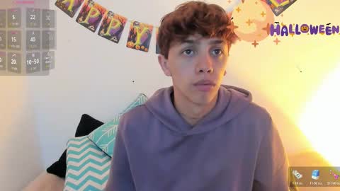 Snapshot of timothy_ross chatting on October 2025 08:26:01 PM Timothy 21 years old online show from October 2025 08:26:01 PM