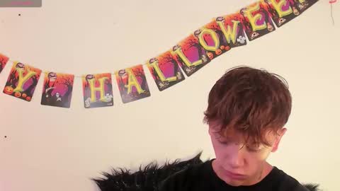 Snapshot of timothy_ross chatting on October 2025 07:37:02 PM Timothy 21 years old online show from October 2025 07:37:02 PM