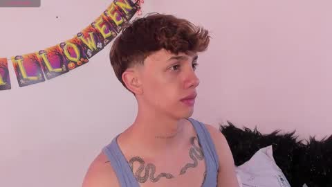 Snapshot of timothy_ross chatting on October 2025 09:15:02 PM Timothy 21 years old online show from October 2025 09:15:02 PM