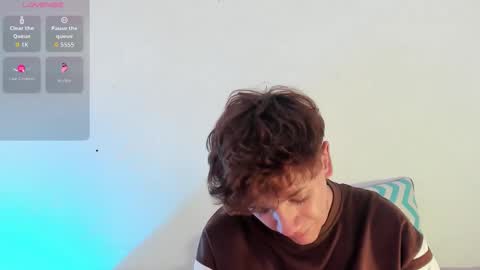 Snapshot of timothy_ross chatting on November 2025 08:25:02 PM Timothy 21 years old online show from November 2025 08:25:02 PM