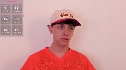 Snapshot of timothy_ross chatting on November 2025 08:30:02 PM Timothy 21 years old online show from November 2025 08:30:02 PM