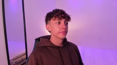 Snapshot of timothy_ross chatting on December 2025 08:36:02 PM Timothy 21 years old online show from December 2025 08:36:02 PM