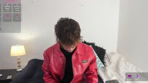 Snapshot of timothy_ross chatting on December 2025 08:29:01 PM Timothy 21 years old online show from December 2025 08:29:01 PM