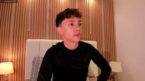 Timothy 21 years old online show from February 2026 05:38:01 PM