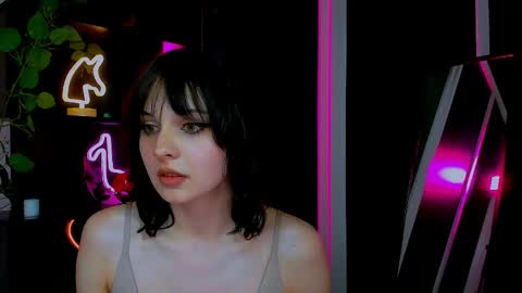 tina_golden1 online show from April 2026 11:17:01 AM