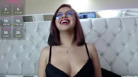 Snapshot of tina_monroee chatting on July 2026 06:58:02 AM Tinaa online show from July 2026 06:58:02 AM