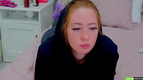 Tina online show from September 2025 04:06:01 AM