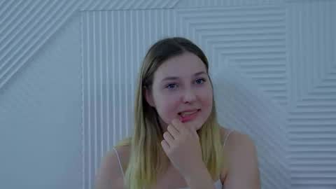 Snapshot of tinaburton chatting on August 2026 04:11:01 PM TinaBurton online show from August 2026 04:11:01 PM
