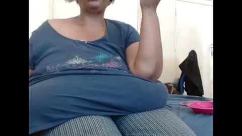 tinagiant online show from January 2025 02:42:01 PM