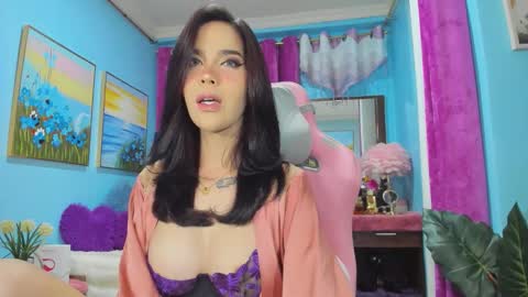 Snapshot of tinatemptsxxx chatting on January 2026 10:31:02 AM Tina Valentine online show from January 2026 10:31:02 AM