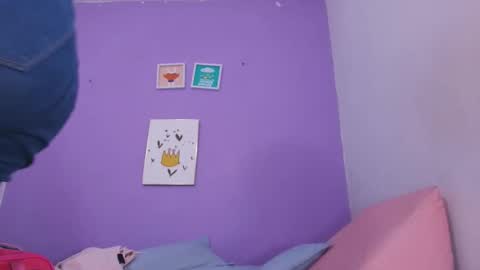 Snapshot of tinkerbell_1 chatting on February 2025 07:23:01 PM tinkerbell online show from February 2025 07:23:01 PM