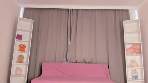 Tina online show from November 2025 08:36:02 AM