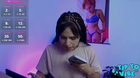 Snapshot of tinnadawson chatting on February 2025 01:54:02 AM I AM BELLA ----------- follow my IG TINNS 69 online show from February 2025 01:54:02 AM