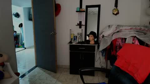 I AM BELLA  ----------- follow my  IG  TINNS 69 online show from July 2026 02:47:01 AM