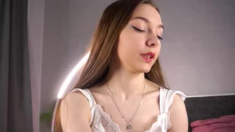 Sofia online show from October 2025 03:14:02 AM