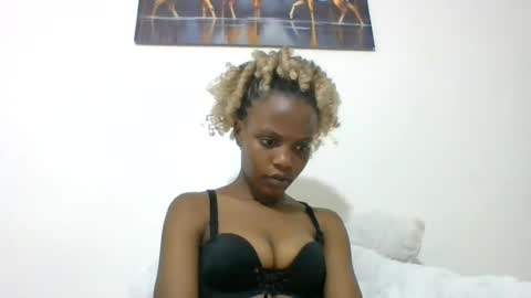 Snapshot of tiny_charm chatting on July 2026 08:11:02 PM tiny_charm online show from July 2026 08:11:02 PM