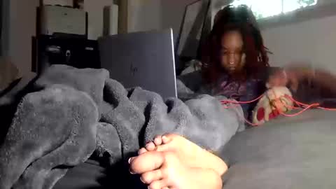 Snapshot of tiny_cupcake2 chatting on October 2025 01:57:02 PM cupcake online show from October 2025 01:57:02 PM