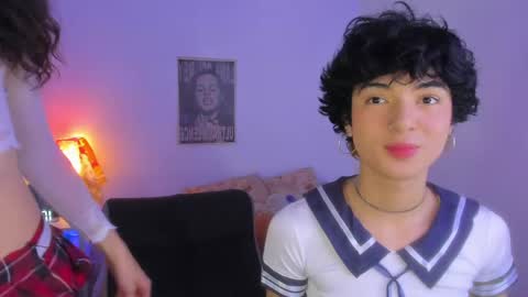 Snapshot of tiny_thomm chatting on June 2026 07:03:02 AM Thomm Independent Model online show from June 2026 07:03:02 AM