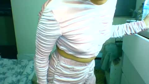 Tinyasian911718 sweetinyasian instagram online show from December 2024 01:02:02 PM