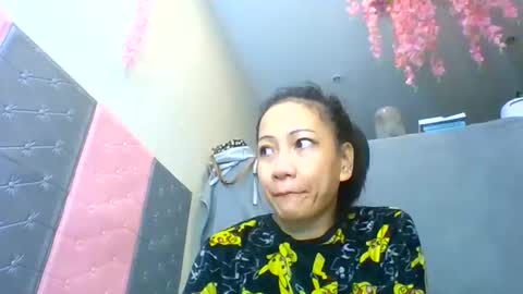 Tinyasian911718 sweetinyasian instagram online show from January 2025 06:40:02 PM