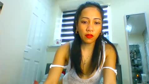 Tinyasian911718 sweetinyasian instagram online show from January 2025 12:31:01 PM