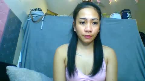 Tinyasian911718 sweetinyasian instagram online show from January 2025 06:55:02 PM