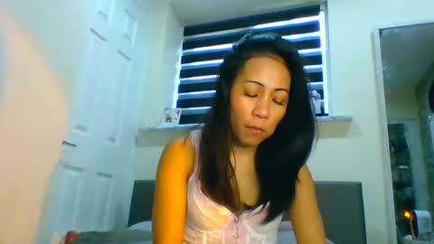 Tinyasian911718 sweetinyasian instagram online show from January 2025 12:41:02 PM