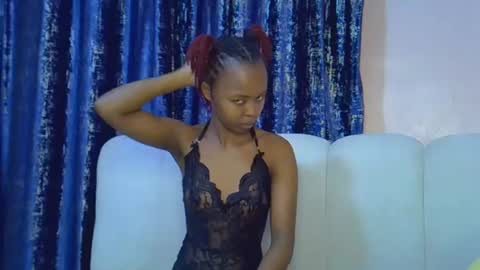 Snapshot of tinybarbie_ chatting on June 2026 03:31:02 AM Barbie online show from June 2026 03:31:02 AM