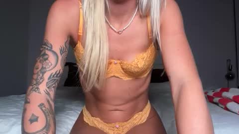 tinytayy online show from June 2026 04:30:02 AM