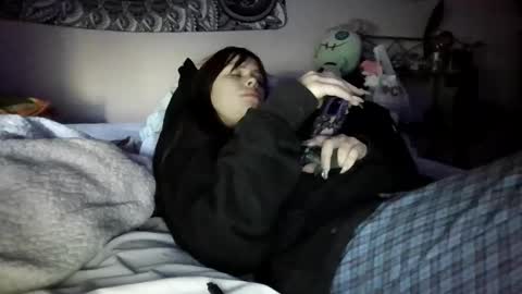 Snapshot of tinytittiexx chatting on April 2026 02:06:02 PM tinytittiexx online show from April 2026 02:06:02 PM