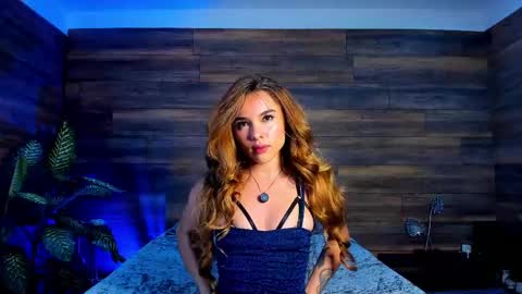 Instagram  tinyw0nder online show from October 2025 09:59:01 PM