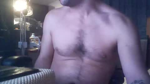 Snapshot of tiqueb40 chatting on February 2026 07:24:01 AM tiqueb40 online show from February 2026 07:24:01 AM