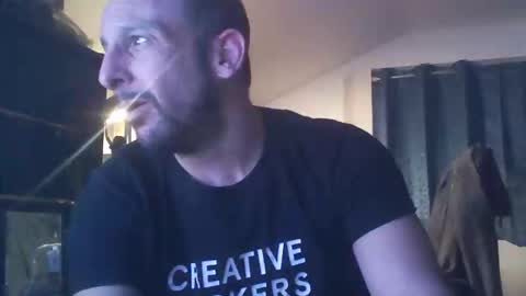 Snapshot of tiqueb40 chatting on March 2026 01:23:02 AM tiqueb40 online show from March 2026 01:23:02 AM