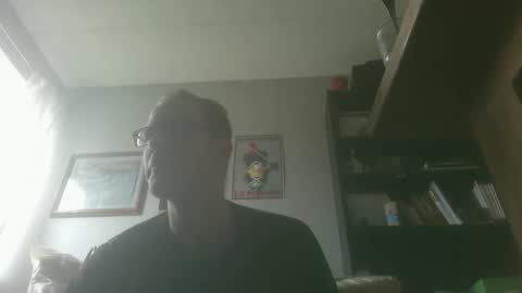 titlovercums online show from March 2026 04:18:01 PM