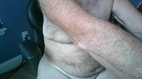 titman98 online show from October 2025 12:51:01 PM