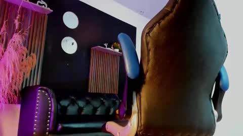 Snapshot of titobell10 chatting on June 2026 08:13:02 PM titobell10 online show from June 2026 08:13:02 PM