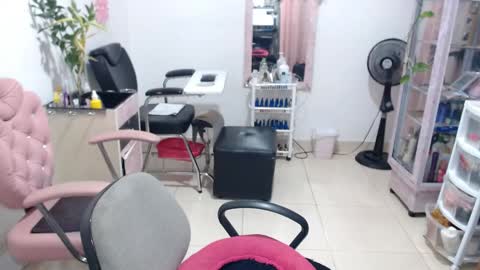 DIVA online show from April 2026 07:07:02 PM