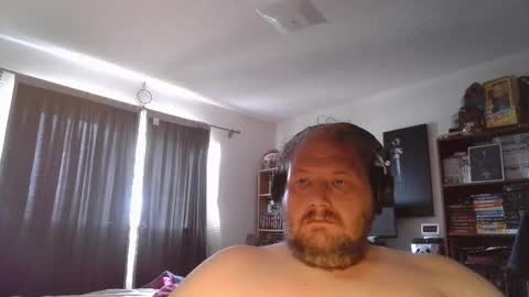 Toede online show from September 2025 06:43:02 PM