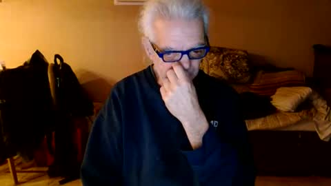tom112292014 online show from December 2024 12:56:02 PM