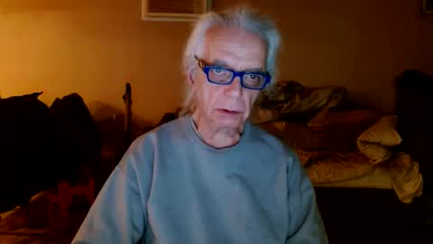 tom112292014 online show from February 2025 02:38:01 AM