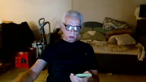 tom112292014 online show from September 2025 01:55:02 PM