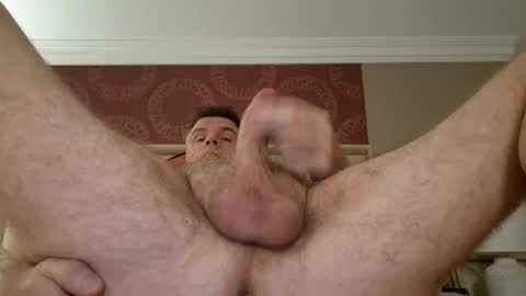 Snapshot of tom4445t chatting on September 2025 01:06:02 AM tom4445t online show from September 2025 01:06:02 AM