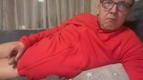 Tom online show from December 2025 07:15:02 AM