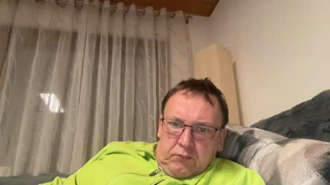 Tom online show from February 2026 05:34:01 PM